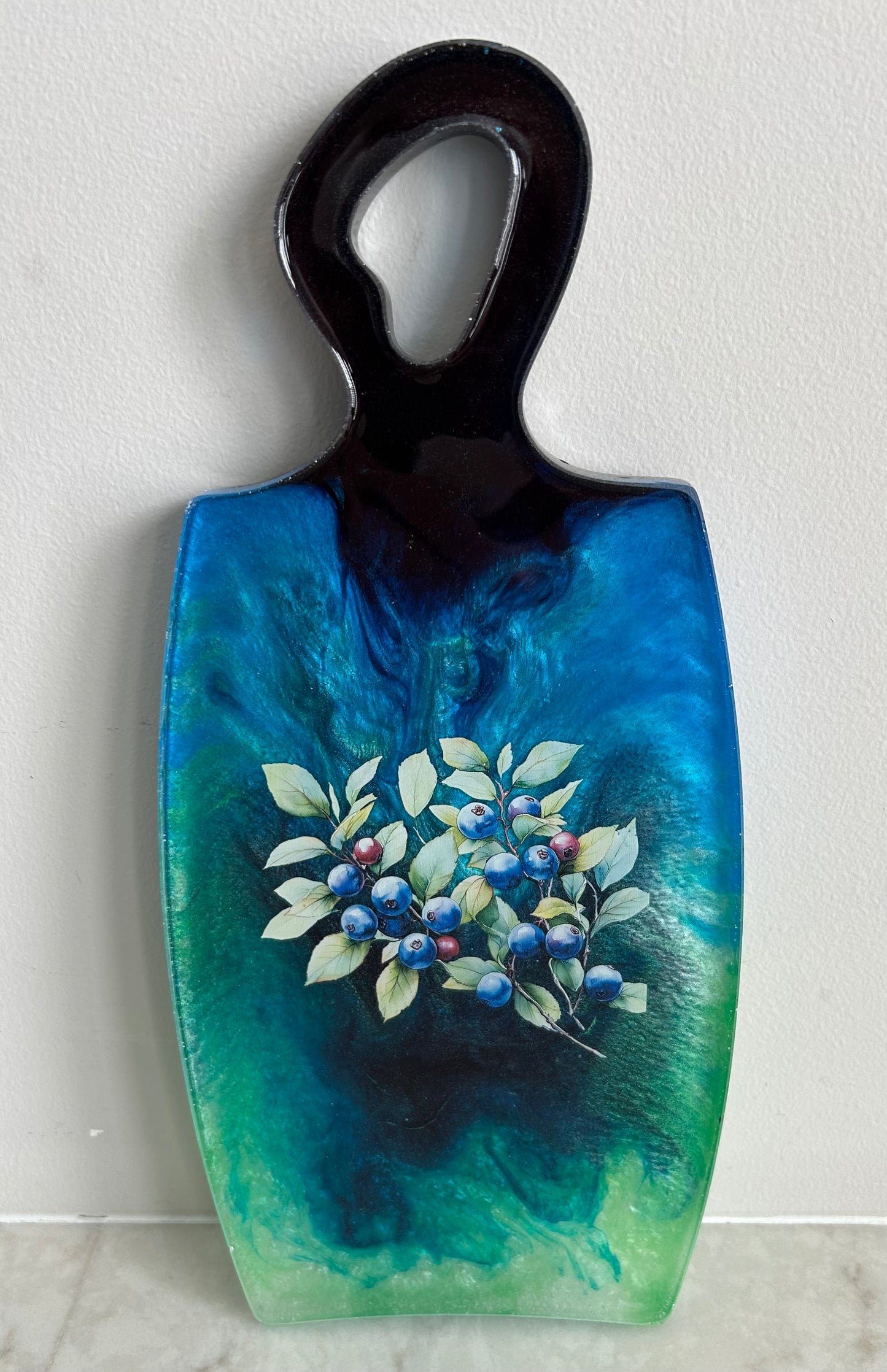 Botanical Gradient Cheeseboard –Deep Blue to Blue and Green